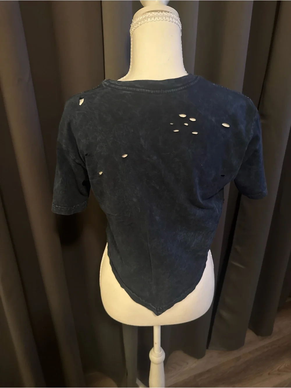 Distressed Affliction Black Tee with Bull Skull - Picture 2 of 4